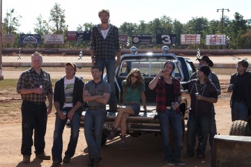 Footloose - Il cast in una foto sul set
© 2010 Paramount Pictures. All Rights Reserved. - Footloose