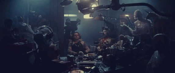 Blade Runner: The Final Cut - (L to R): William Sanderson 'Sebastian' (al centro) e John Edward Allen 'Kaiser' in una foto di scena - Blade Runner: The Final Cut