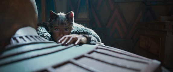 Cats - Jennifer Hudson 'Grizabella' in una foto di scena - Cats
