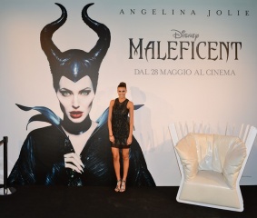 Maleficent - Cristina Chiabotto sul 'black carpet' al Teatro Vetra di Milano per l'anteprima italiana del film - Finch