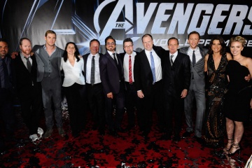 The Avengers - Foto di gruppo.
Red Carpet della Première di Los Angeles, California (USA) 11 Aprile 2012.
Copyright: © 2011 MVLFFLLC. TM & © Marvel. All Rights Reserved. - Fury