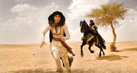 PRINCE OF PERSIA: THE SANDS OF TIME - Gemma Arterton e Jake Gyllenhaal - Foto: Andrew Cooper, SMPSP
© Disney Enterprises, Inc. and Jerry Bruckheimer, Inc. All rights reserved. - Prince of Persia-Le sabbie del Tempo