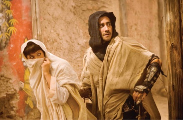 PRINCE OF PERSIA: THE SANDS OF TIME - Gemma Arterton e e Jake Gyllenhaal - Film Frame
© Disney Enterprises, Inc. and Jerry Bruckheimer, Inc. All rights reserved. - Prince of Persia-Le sabbie del Tempo