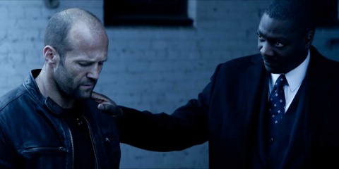 Killer Elite - (L to R): Jason Statham 'Danny' e Adewale Akinnuoye-Agbaje 'Agente' in una foto di scena - Killer Elite