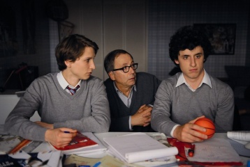 Nella casa - (L to R): Ernst Umhauer 'Claude Garcia', Fabrice Luchini 'Germain' e Bastien Ughetto 'Rapha Artole figlio' in una foto di scena - Nella casa