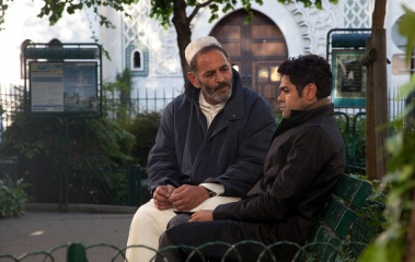 Passioni e desideri - (L to R): Djemel Barek 'Imam' e Jamel Debbouze 'Uomo algerino' in una foto di scena - Passioni e desideri