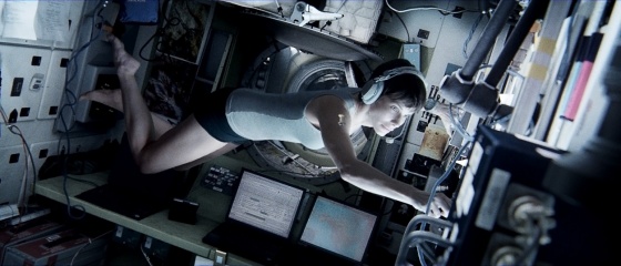 Gravity - Sandra Bullock 'Ryan' in una foto di scena - Photo Credit: Courtesy of Warner Bros. Pictures
© Warner Bros. Pictures Release. - Gravity