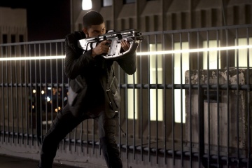 The Divergent Series: Insurgent - Keiynan Lonsdale 'Uriah' in una foto di scena - The Divergent Series: Insurgent
