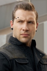 The Divergent Series: Insurgent - Jai Courtney 'Eric' in una foto di scena - The Divergent Series: Insurgent