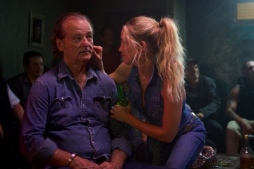 Rock the Kasbah - Bill Murray 'Richie Lanz' con Kate Hudson 'Merci' in una foto di scena - Rock the Kasbah