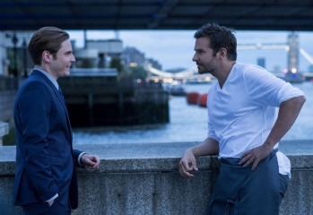 Il sapore del successo - (L to R): Daniel Brühl 'Tony' e Bradley Cooper 'Adam Jones' in una foto di scena - Il sapore del successo