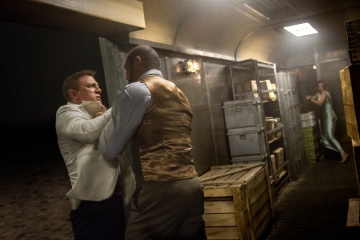 Spectre-007 - (L to R): Daniel Craig 'James Bond', Dave Bautista 'Mr. Hinx' e Léa Seydoux 'Madeleine Swann' in una foto di scena - Spectre - 007