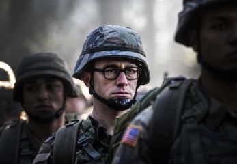 Snowden - Joseph Gordon-Levitt 'Edward Snowden' in una foto di scena - Snowden