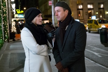 Collateral Beauty - Kate Winslet 'Claire' con Edward Norton 'Whit Yardsham' in una foto di scena - Photo Credit: Barry Wetcher.
Copyright: © 2016 WARNER BROS. ENTERTAINMENT INC., VILLAGE ROADSHOW FILMS NORTH AMERICA INC. AND RATPAC-DUNE ENTERTAINMENT, LLC. - Collateral Beauty