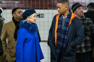 Collateral Beauty - Helen Mirren 'Brigitte' con Will Smith 'Howard Inlet' in una foto di scena - Photo Credit: Barry Wetcher.
Copyright: © 2016 WARNER BROS. ENTERTAINMENT INC., VILLAGE ROADSHOW FILMS NORTH AMERICA INC. AND RATPAC-DUNE ENTERTAINMENT, LLC. - Collateral Beauty