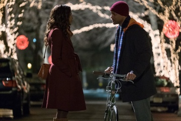 Collateral Beauty - Naomie Harris 'Madeleine' con Will Smith 'Howard Inlet' in una foto di scena - Photo Credit: Barry Wetcher.
Copyright: © 2016 WARNER BROS. ENTERTAINMENT INC., VILLAGE ROADSHOW FILMS NORTH AMERICA INC. AND RATPAC-DUNE ENTERTAINMENT, LLC. - Collateral Beauty