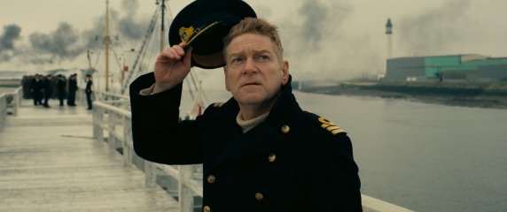 Dunkirk - Kenneth Branagh 'Comandante Bolton' in una foto di scena - Photo Credit: Courtesy of Warner Bros. Pictures.
Copyright: © 2017 WARNER BROS. ENTERTAINMENT INC. ALL RIGHTS RESERVED. - Dunkirk