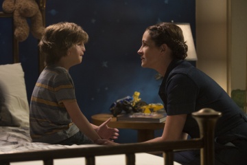 Wonder - Julia Roberts 'Isabel Pullman' con Jacob Tremblay 'Auggie Pullman' in una foto di scena - Wonder