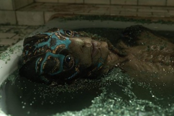 La forma dell'acqua - Doug Jones 'La creatura' in una foto di scena - La forma dell'acqua