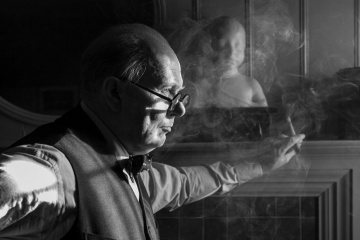 L'ora più buia - Gary Oldman 'Winston Churchill' in una foto promozionale - L'ora più buia