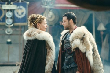Il gladiatore - Connie Nielsen 'Augusta Lucilla' con Russell Crowe 'Massimo Decimo Meridio' in una foto di scena - Il gladiatore