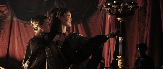 Il gladiatore - Connie Nielsen 'Augusta Lucilla' (a destra) in una foto di scena - Il gladiatore