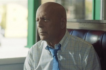 Midnight in the Switchgrass - Bruce Willis 'Karl Helter' in una foto di scena - Midnight in the Switchgrass