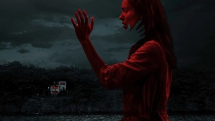 The Night House-La casa oscura - Rebecca Hall 'Beth' in una foto di scena - The Night House - La casa oscura