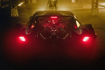 The Batman - La 'Batmobile' in una foto di scena - The Batman