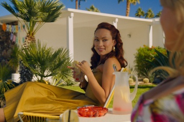 Don't Worry Darling - Olivia Wilde 'Mary' in una foto di scena - Photo Credit: Courtesy of Warner Bros. Pictures
© 2022 Warner Bros. Entertainment Inc. All Rights Reserved. - Don't Worry Darling
