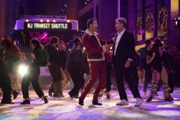 Spirited-Magia di Natale - (L to R): Ryan Reynolds 'Clint Briggs' e Will Ferrell 'Spirito del Natale Presente' in una foto di scena - Spirited - Magia di Natale