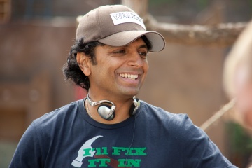 The Last Airbender - Il regista M. Night Shyamalan sul set - Photo Credit: Zade Rosenthal.
Copyright © 2010 PARAMOUNT PICTURES CORPORATION. All Rights Reserved. - Maestro