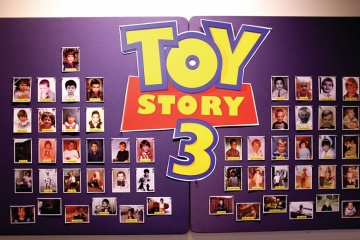 Toy Story 3 - foto di Deborah Coleman.
Tavole con le foto dell'infanzia dei membri del cast tecnico impegnato nella realizzazione di Toy Story 3, durante 